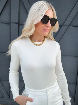 Basic Crewneck Soft Knit Sweater In Off White