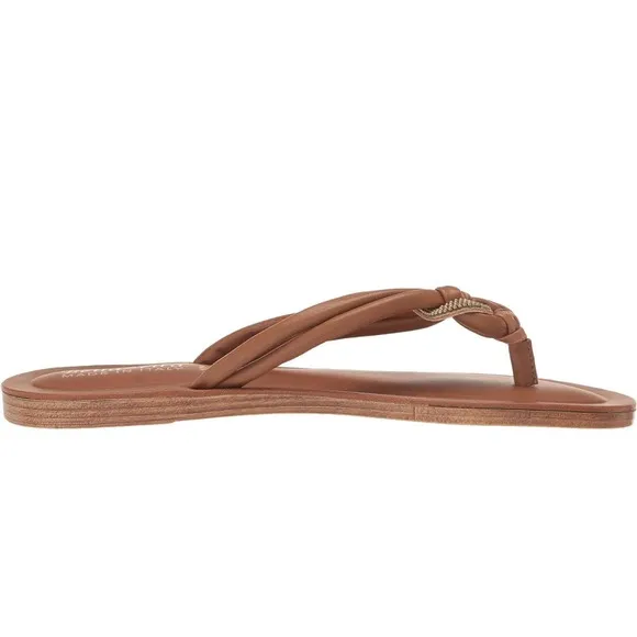 Bella Vita Women's Zev-Italy Flat Sandal - Trendy Knotted Design, Italian-Made