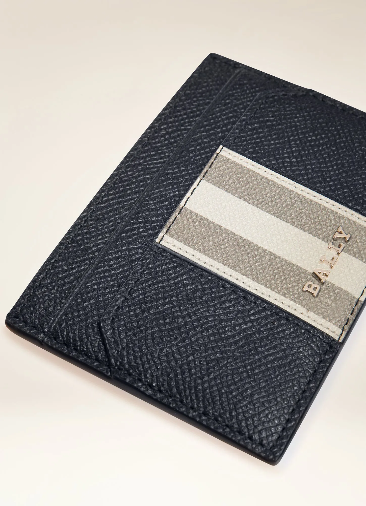 Bhar - Business Card Holder
