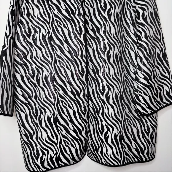 Chico’s Travelers Open Front 3/4 Sleeve Jacquard Jacket Size 16/18 Animal Print