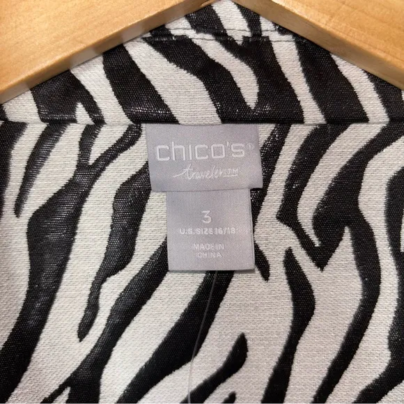 Chico’s Travelers Open Front 3/4 Sleeve Jacquard Jacket Size 16/18 Animal Print