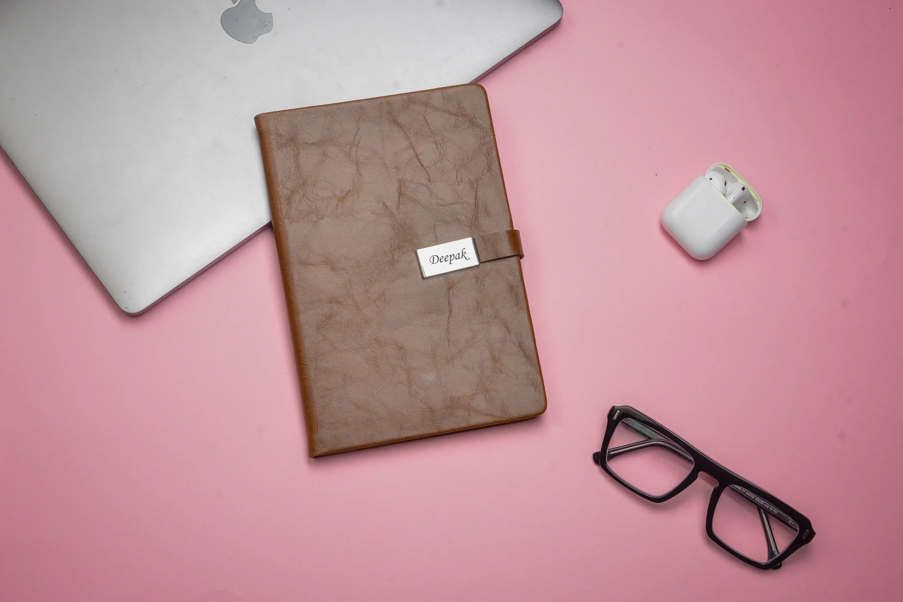 Classy Metal Flip Diary   Classic Metal Pen - Brown