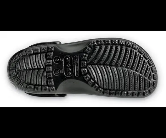 CROCS- UNISEX CLASSIC CLOG