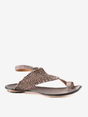 dive flat sandal