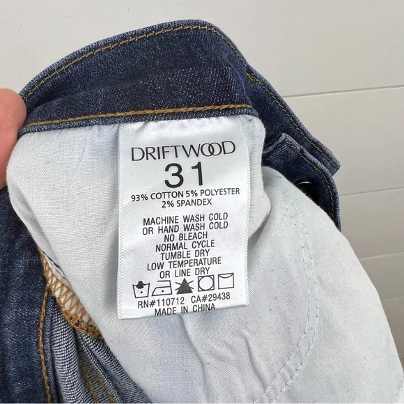 DRIFTWOOD Colette Women’s‎ Size 31 Embroidered Hem Crop Jeans