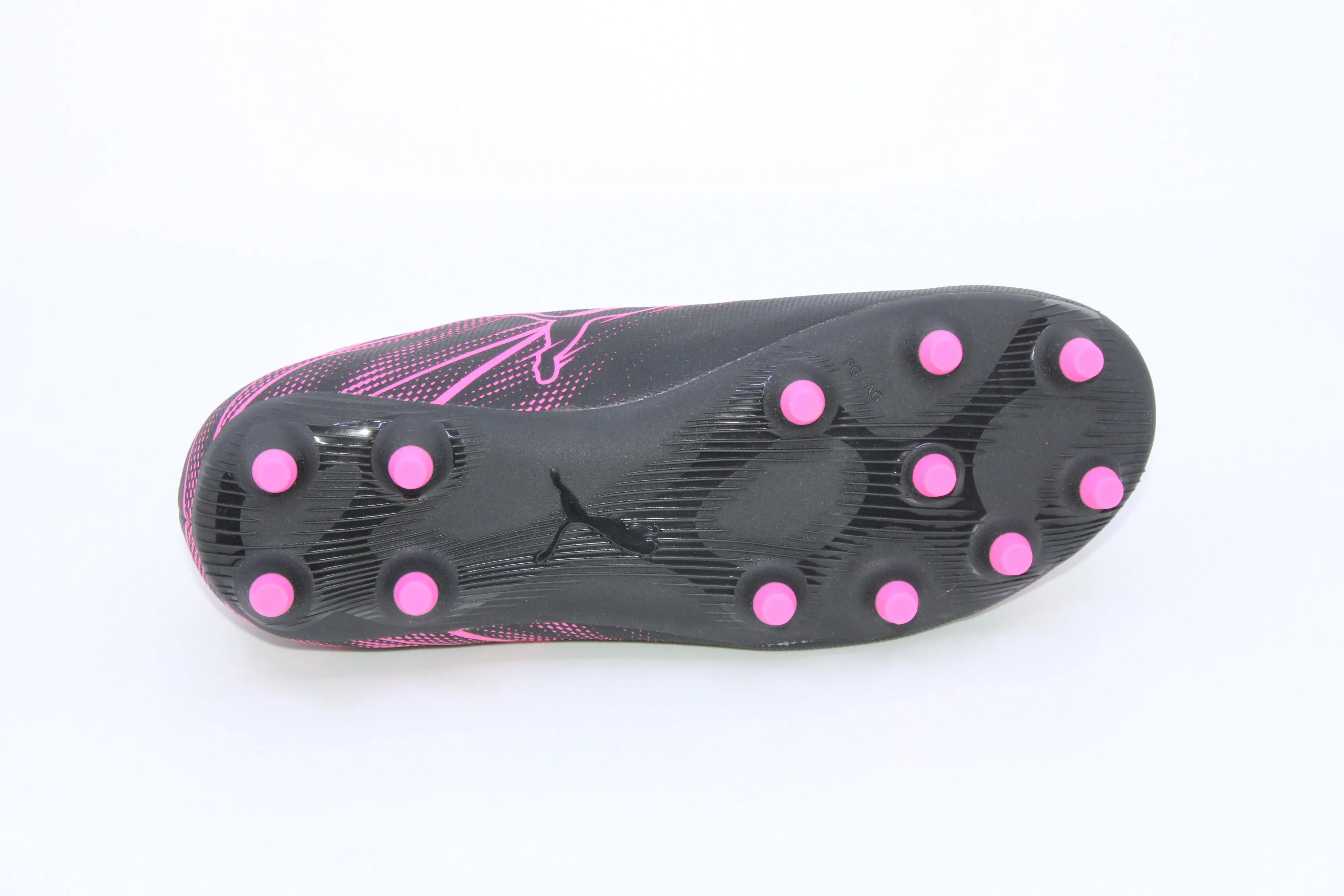 Esapdrilles soccer Puma Attacanto FG/AG F Fille