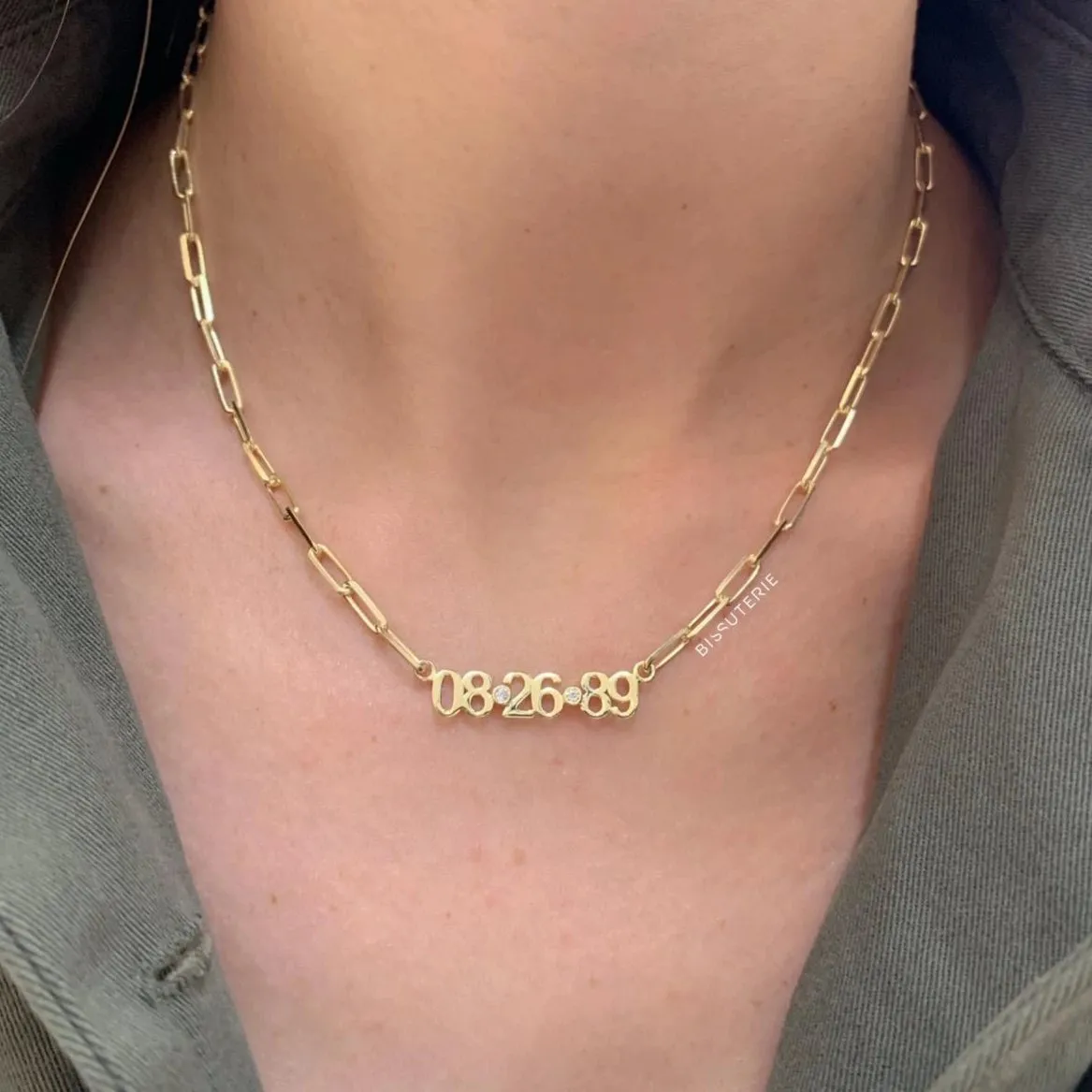 Flat Date Bezel Necklace