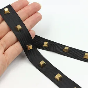 Flat Top Square Metal Stud Braid 15mm 9752