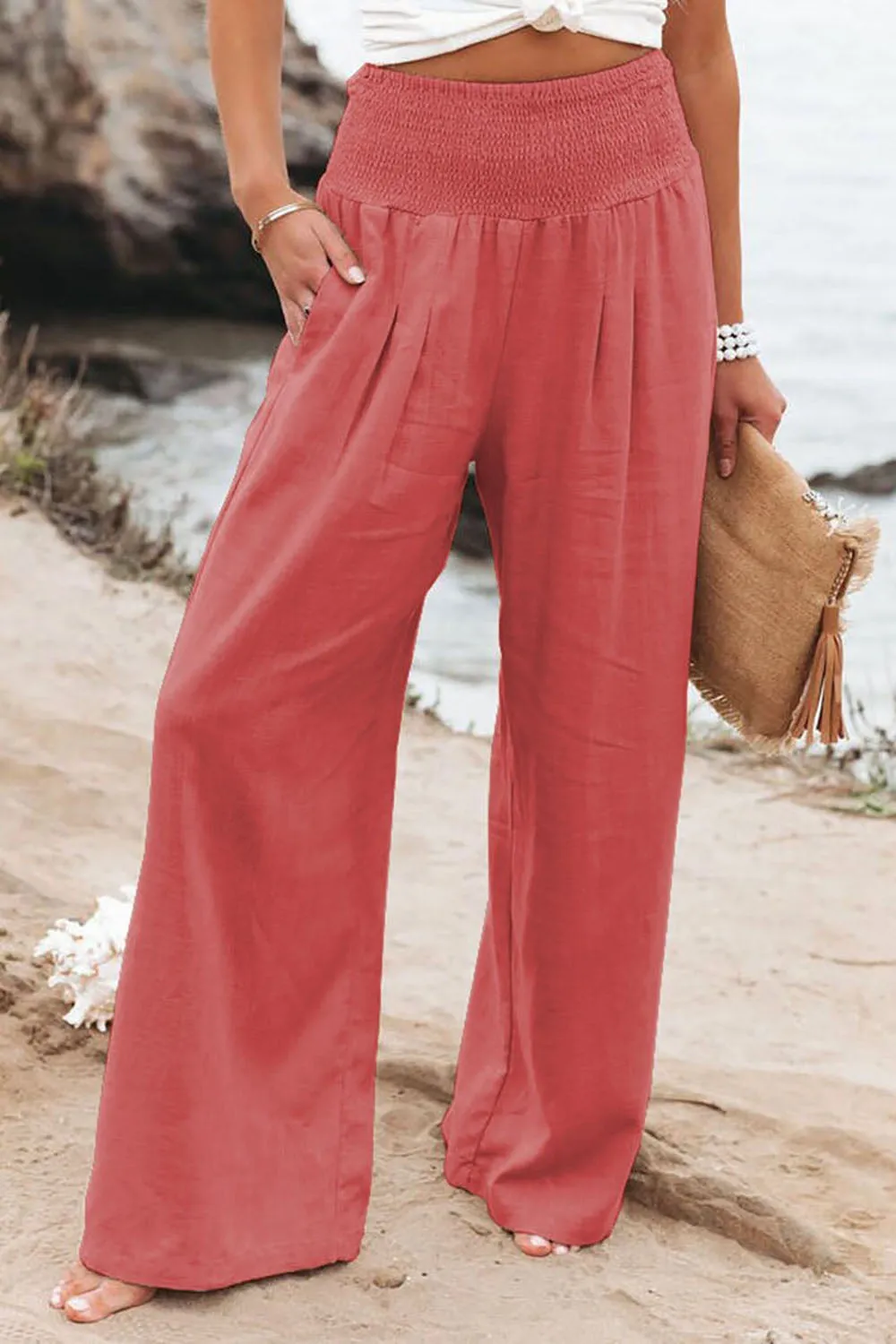 Flowing Wide-Leg Trousers: High-Waisted Comfort