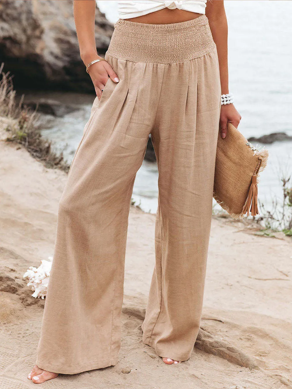 Flowing Wide-Leg Trousers: High-Waisted Comfort