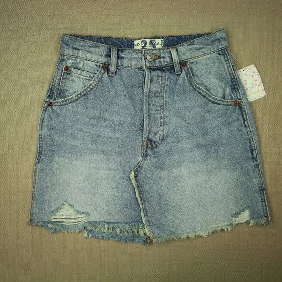 Free People Brea Cut Off Denim Mini Skirt Women's 25 Button Fly Distressed NWT