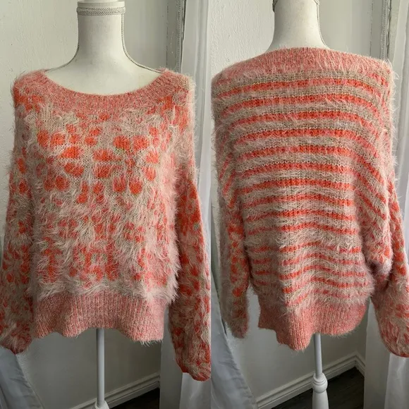 Free People Phoebe Pullover Strawberry orange Creme Size M