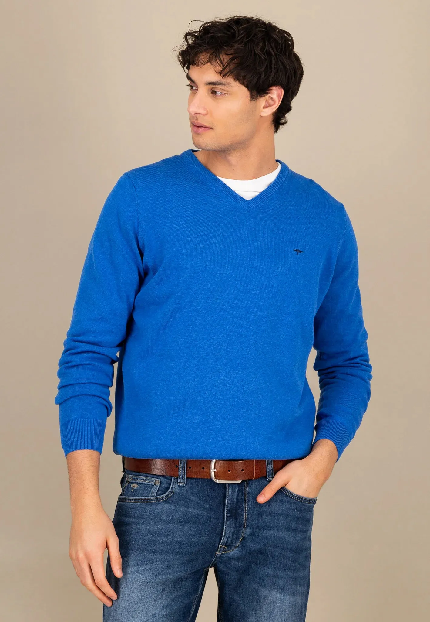FYNCH HATTON V-Neck Sweater - Men's Fine Knit – Strong Blue