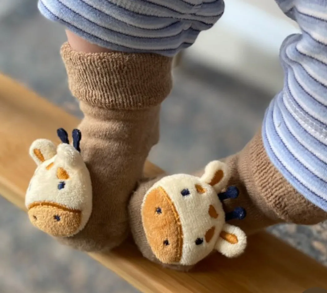 Giraffe Baby Rattle Socks