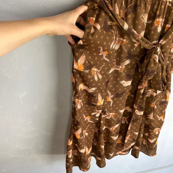 Happy Nature size L short puff flutter sleeve midi dress brown bird print NEW