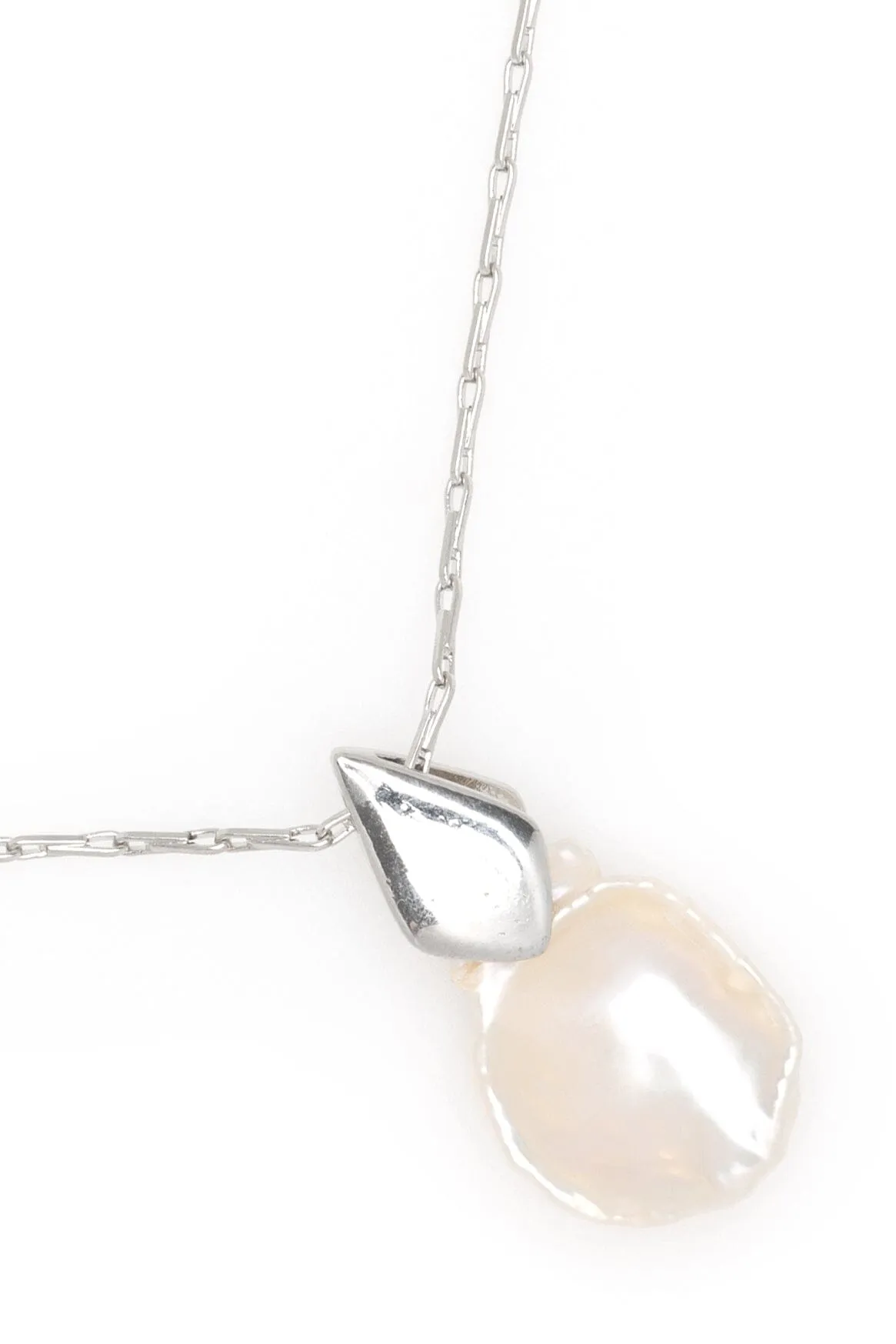Keshi Flat Pearl Pendant Necklace
