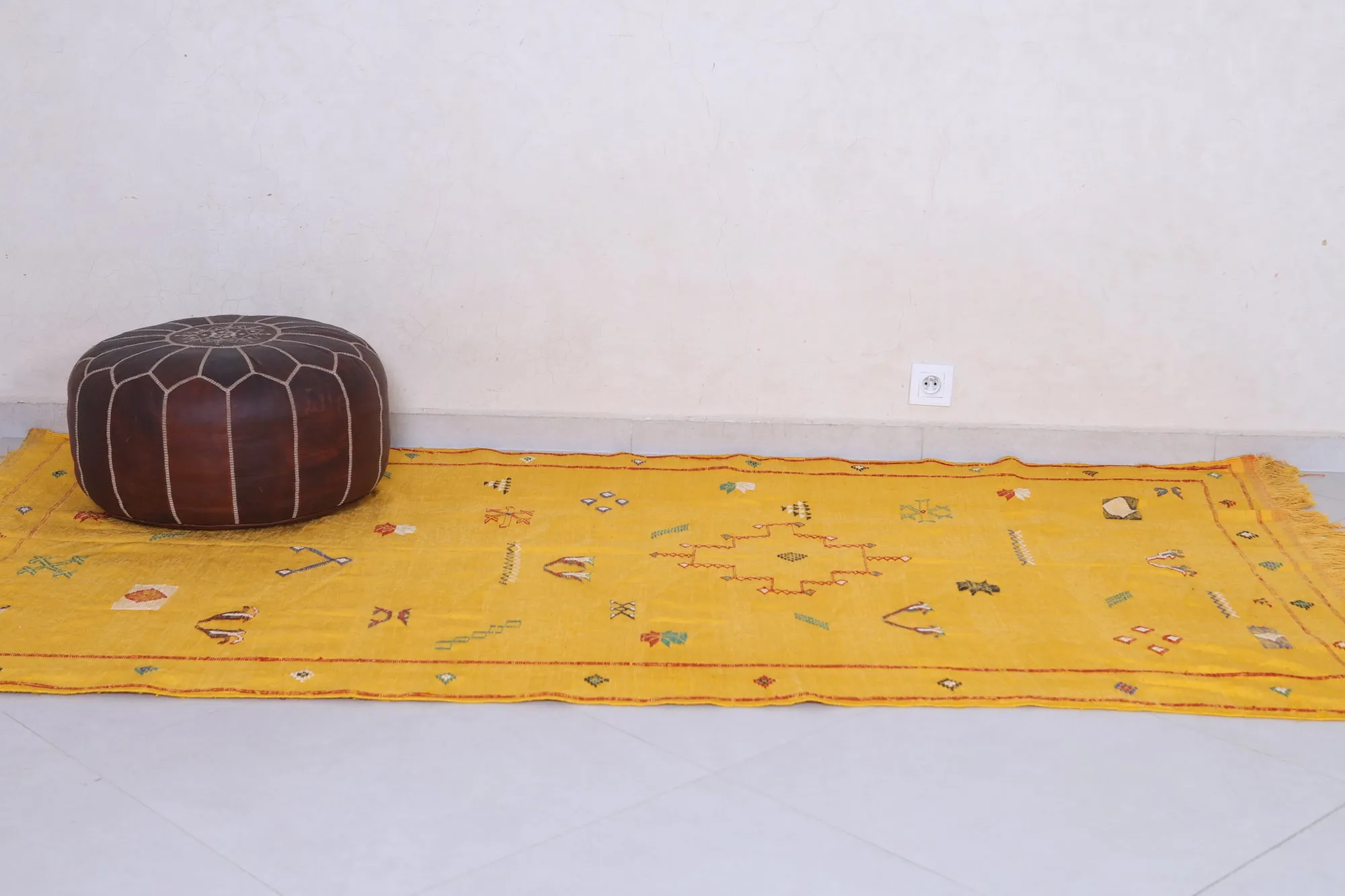Kilim rug - Moroccan yellow flat woven rug - Handmade rug