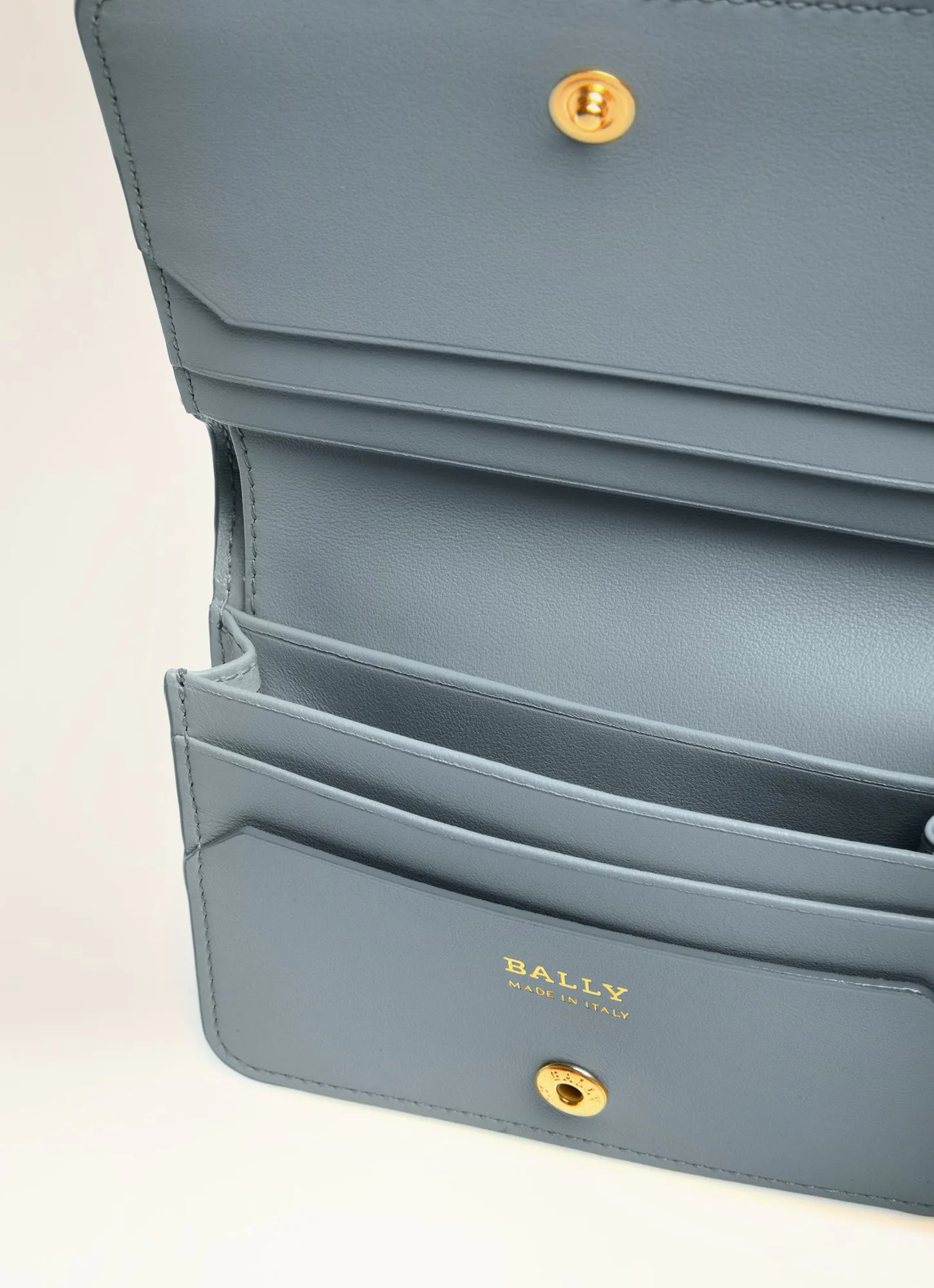 Lettes - Business Card Holder