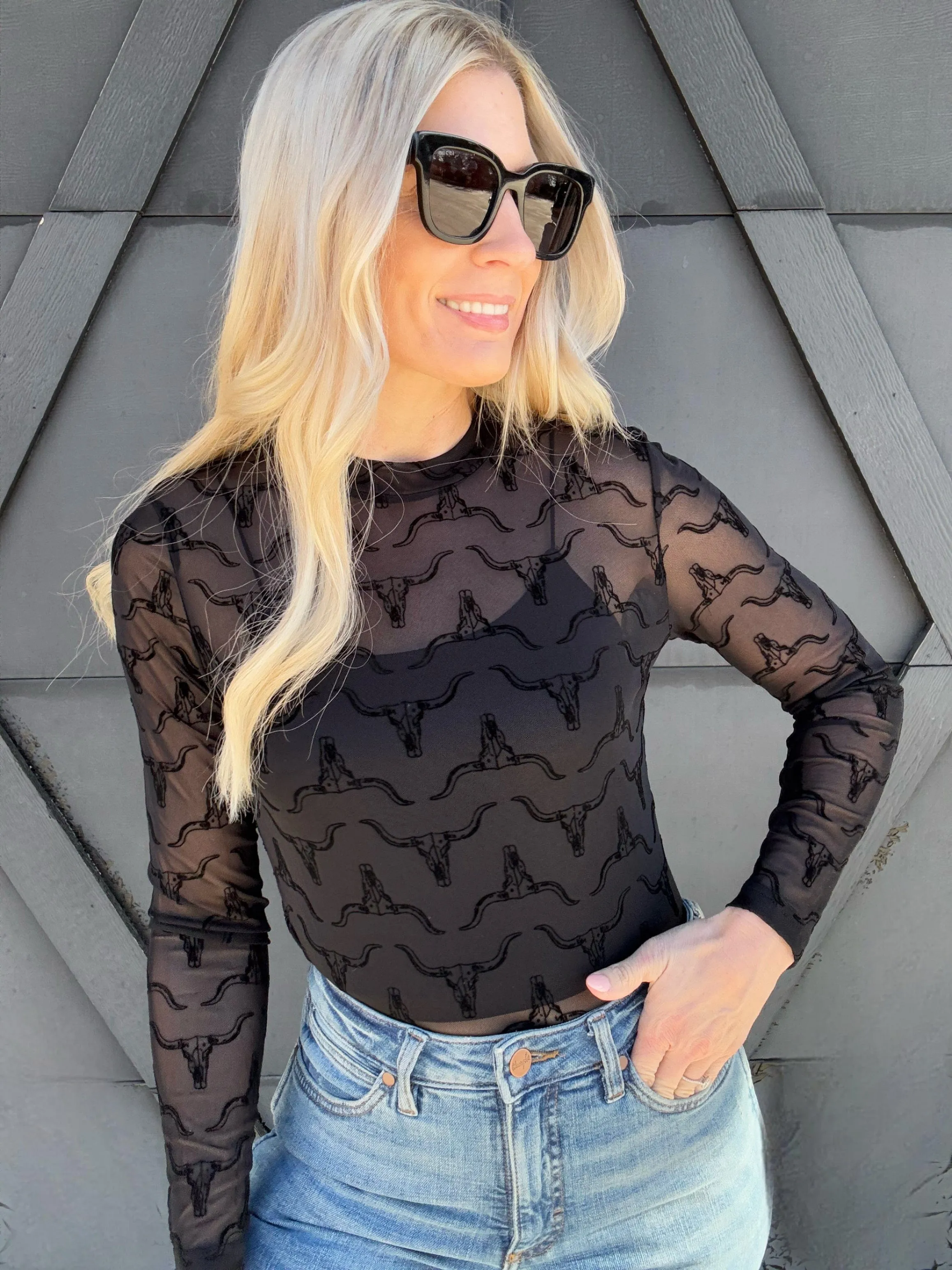 Long Horn Mesh Top In Black