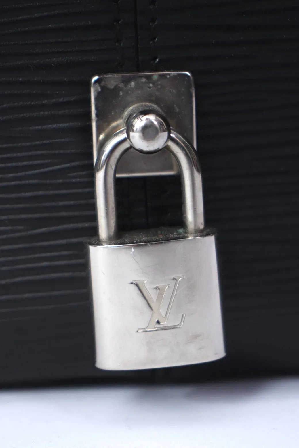 Louis Vuitton Epi Montaigne Bowling Bag GM*