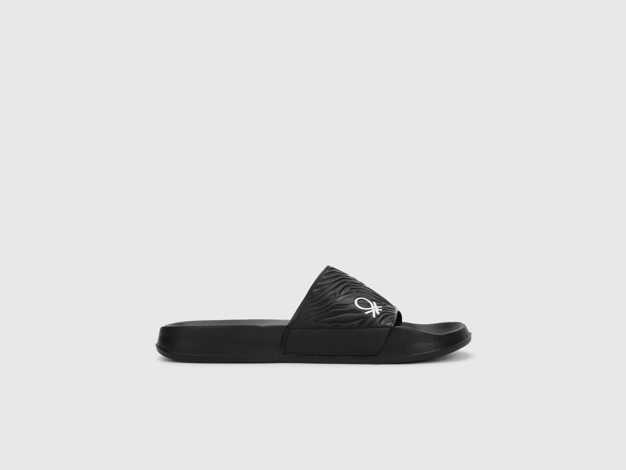 Men Self Design Slip-On Sliders