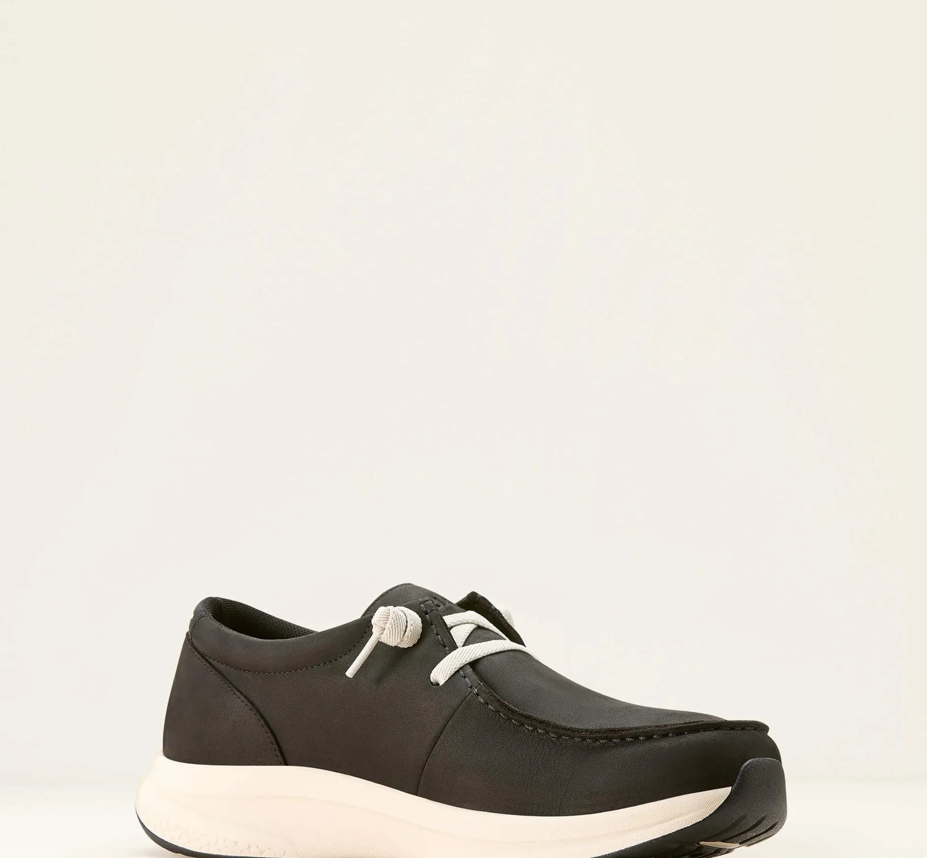 Men’s Ariat Satin Black Waterproof Buckeye Shoe