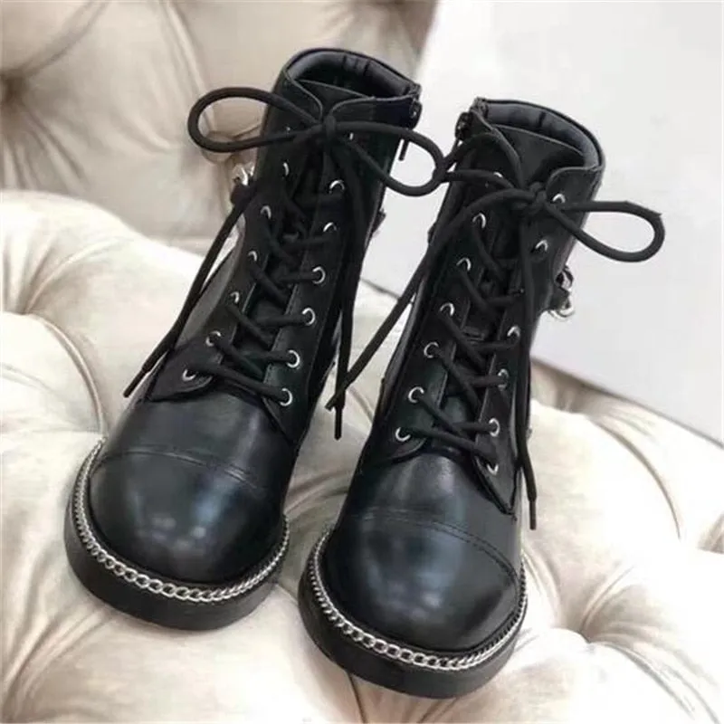 Metal Chain Ankle Boots New Black Genuine Leather Thick Heel Round Toe Zip Low Heel Cool Short Boots Winter Combat Shoes Women