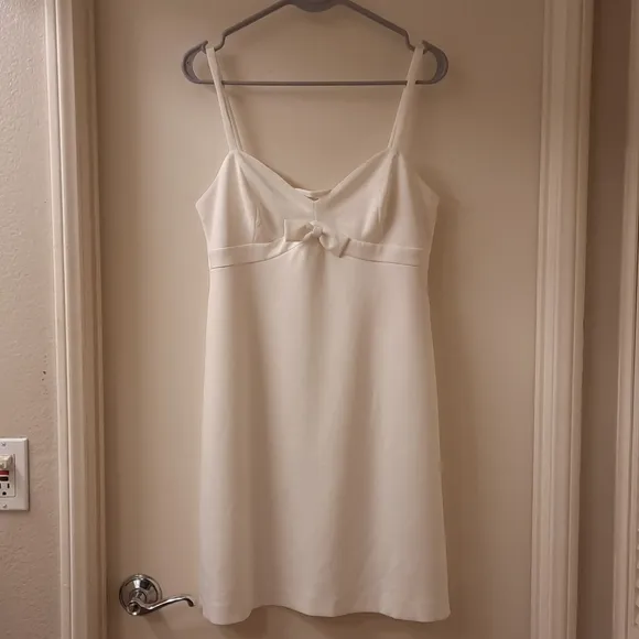 NWT, Betsey Johnson Bow Detail Scuba Dress in Vanilla Frosting