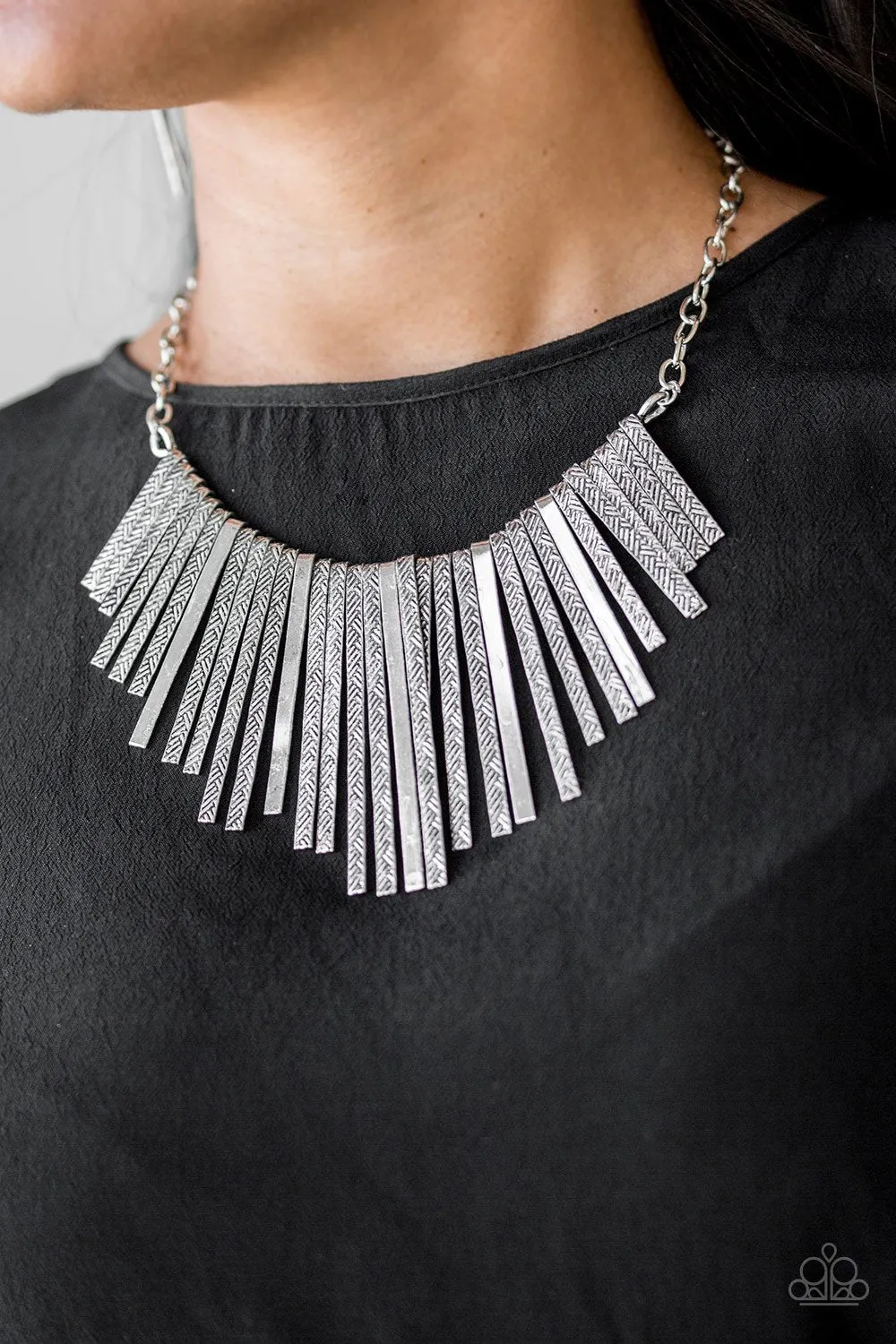 Paparazzi - Welcome to the pack - Silver Necklace