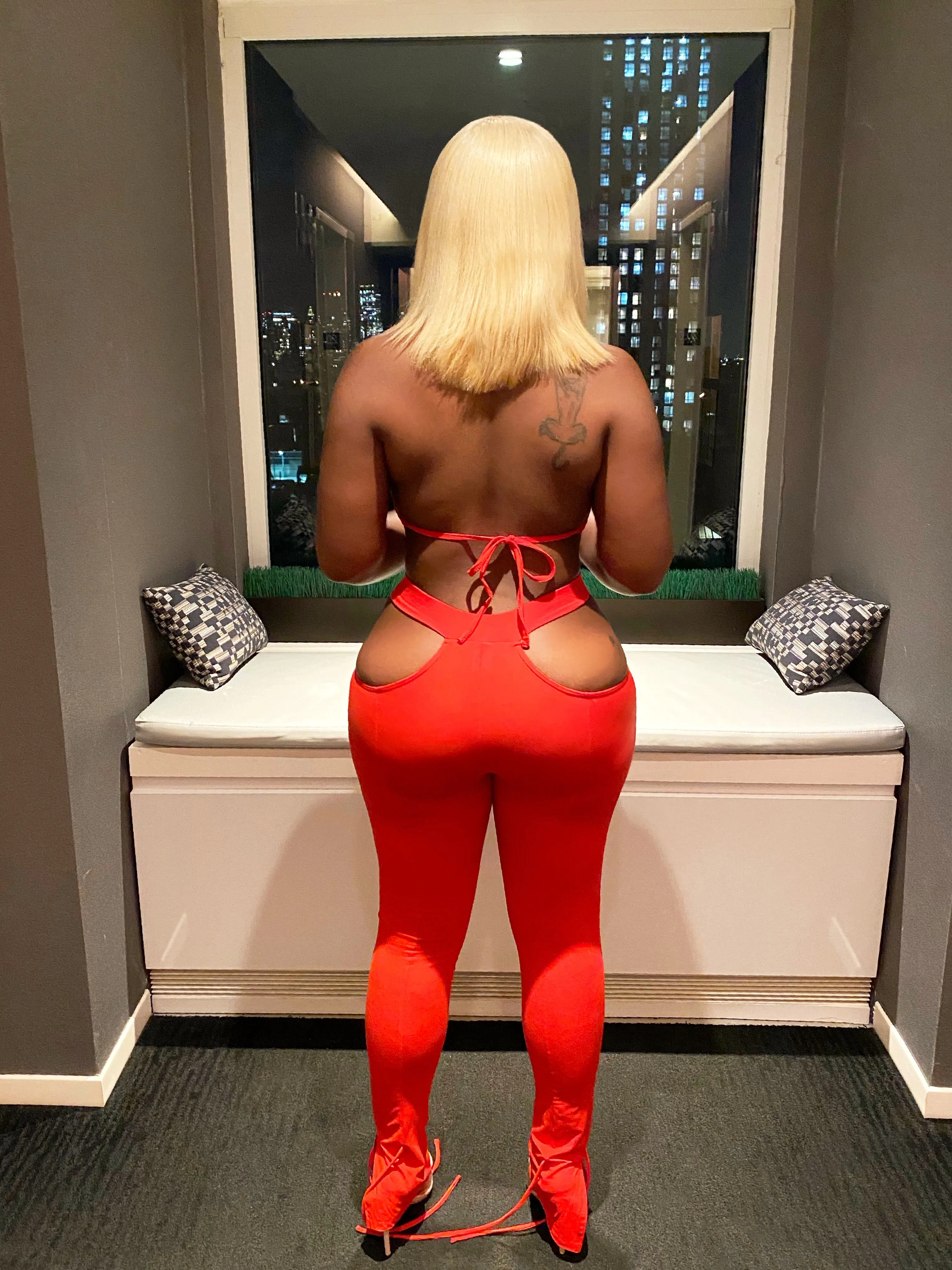 Risky Business Set in Red