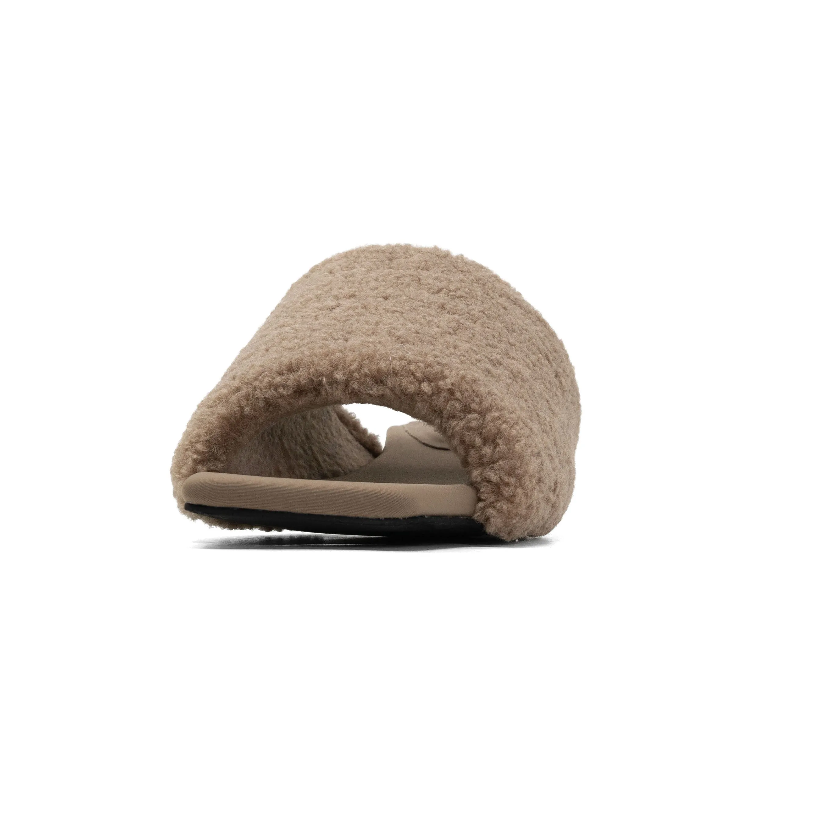 ROAM FUZZY SQUARE OAT FAUX SHEARLING