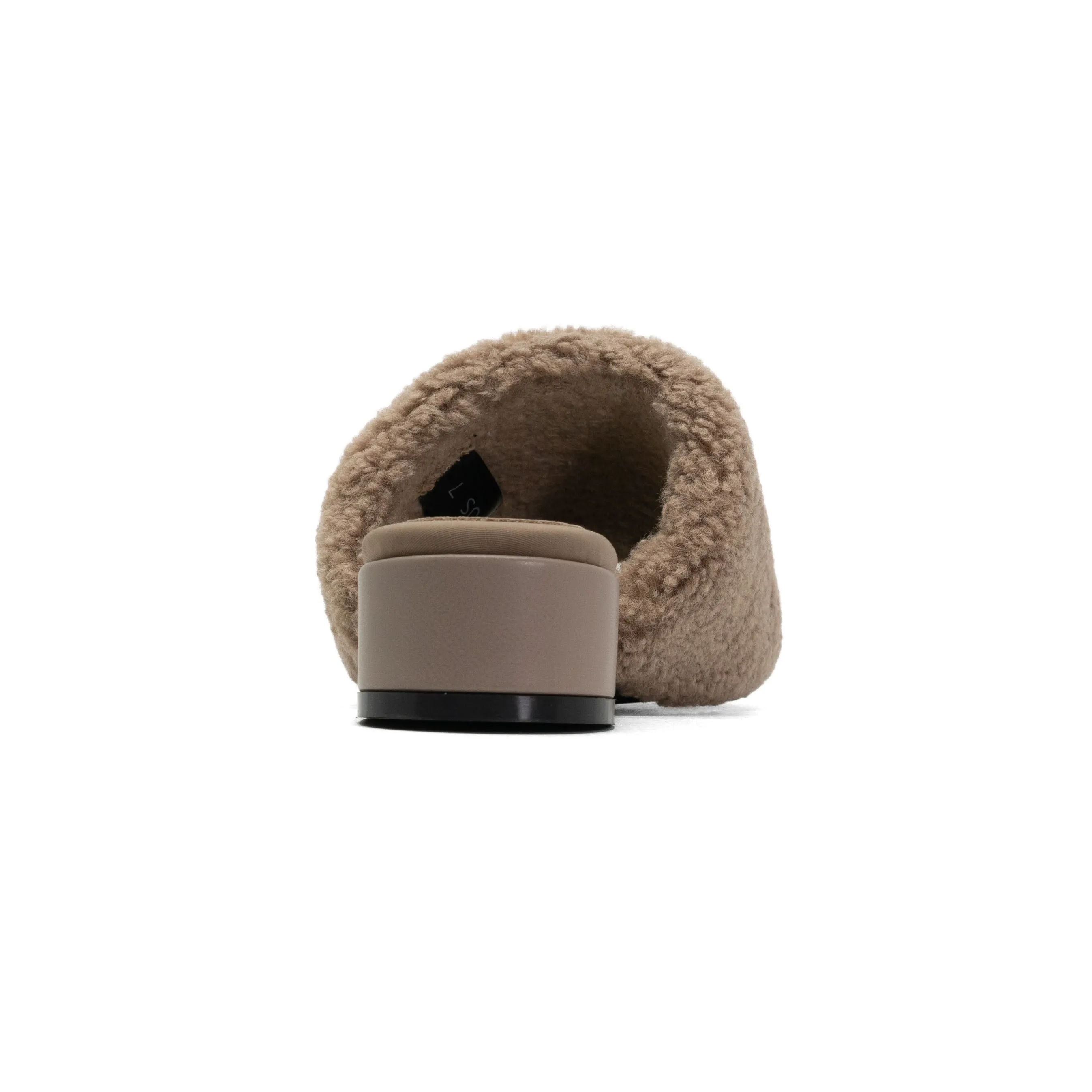 ROAM FUZZY SQUARE OAT FAUX SHEARLING