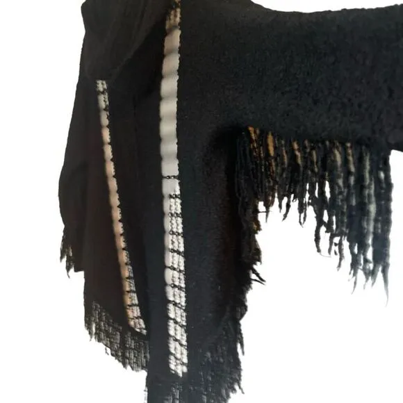 Silvia Fashion Zip Front Cape Poncho Sweater &amp; Scarf Alpaca /Cotton Black White