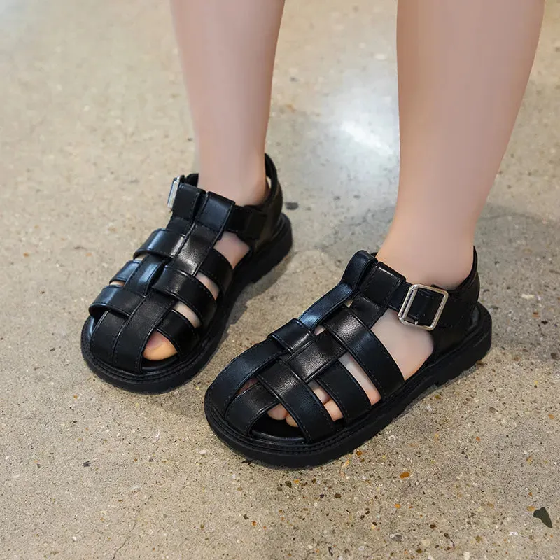 Simple British Style Black Versatile Hollow Out Boys and Girls Young Children Roman Shoes Non-slip Kids Fashion