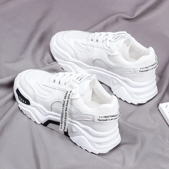 The new spring 2020 fashion shoes