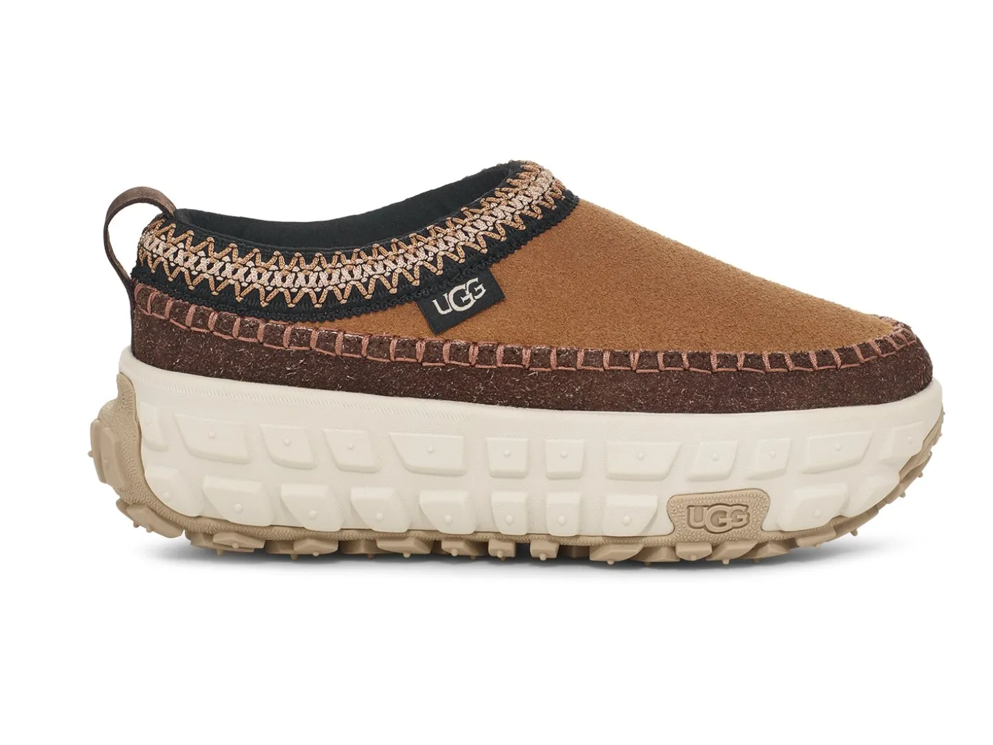 Ugg: Venture Daze in Chestnut/Ceramic