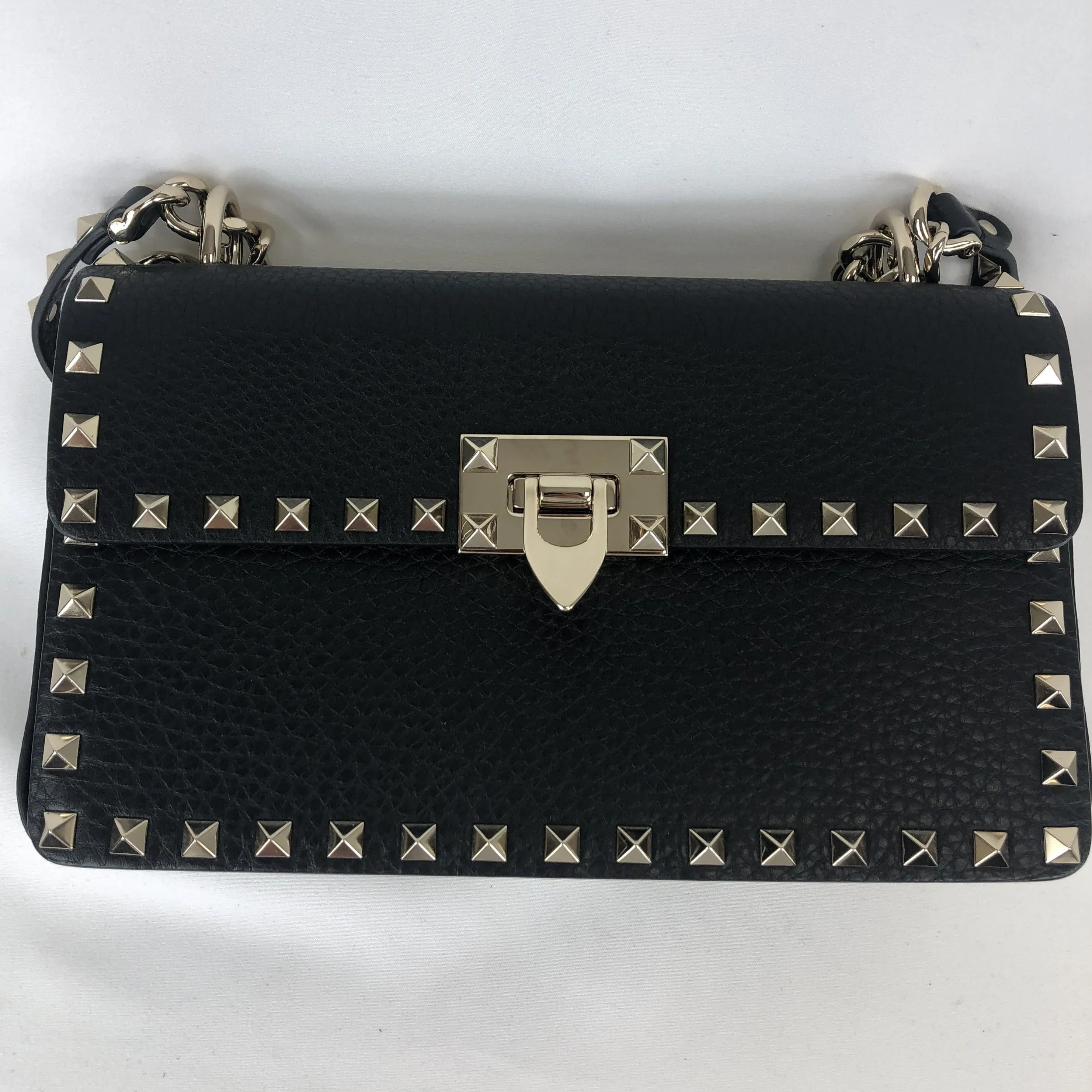 Valentino Garavani Rockstud Small Shoulder Bag in Black