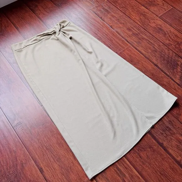 VINCE Italian Wool Blend Skirt Corpcore Modest Beige Front Twist Knot Sz 8