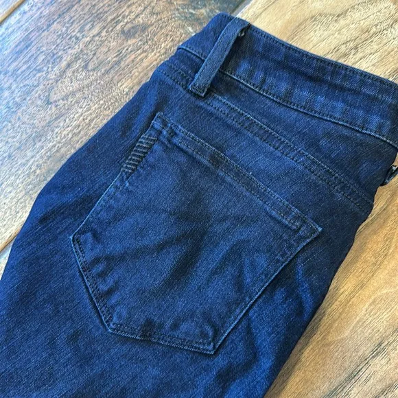 Women’s Paige Manhattan Boot Cut Jean in color Cinema size 28